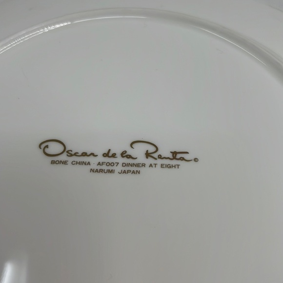 Narumi Oscar de la Renta AF007 Dinner at Eight Bone China Dinner Plate - Picture 3 of 4